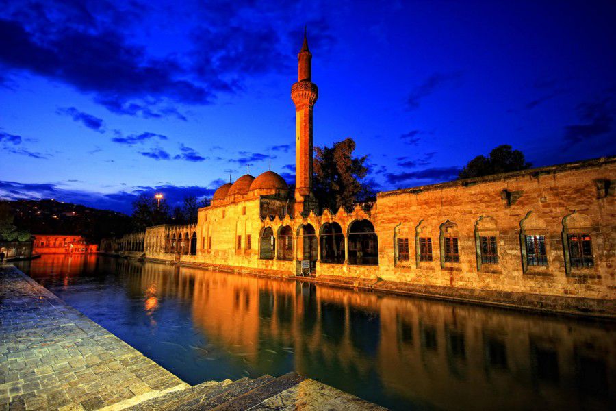 Tarihin Kalbine Yolculuk: Şanlıurfa Günübirlik Turu